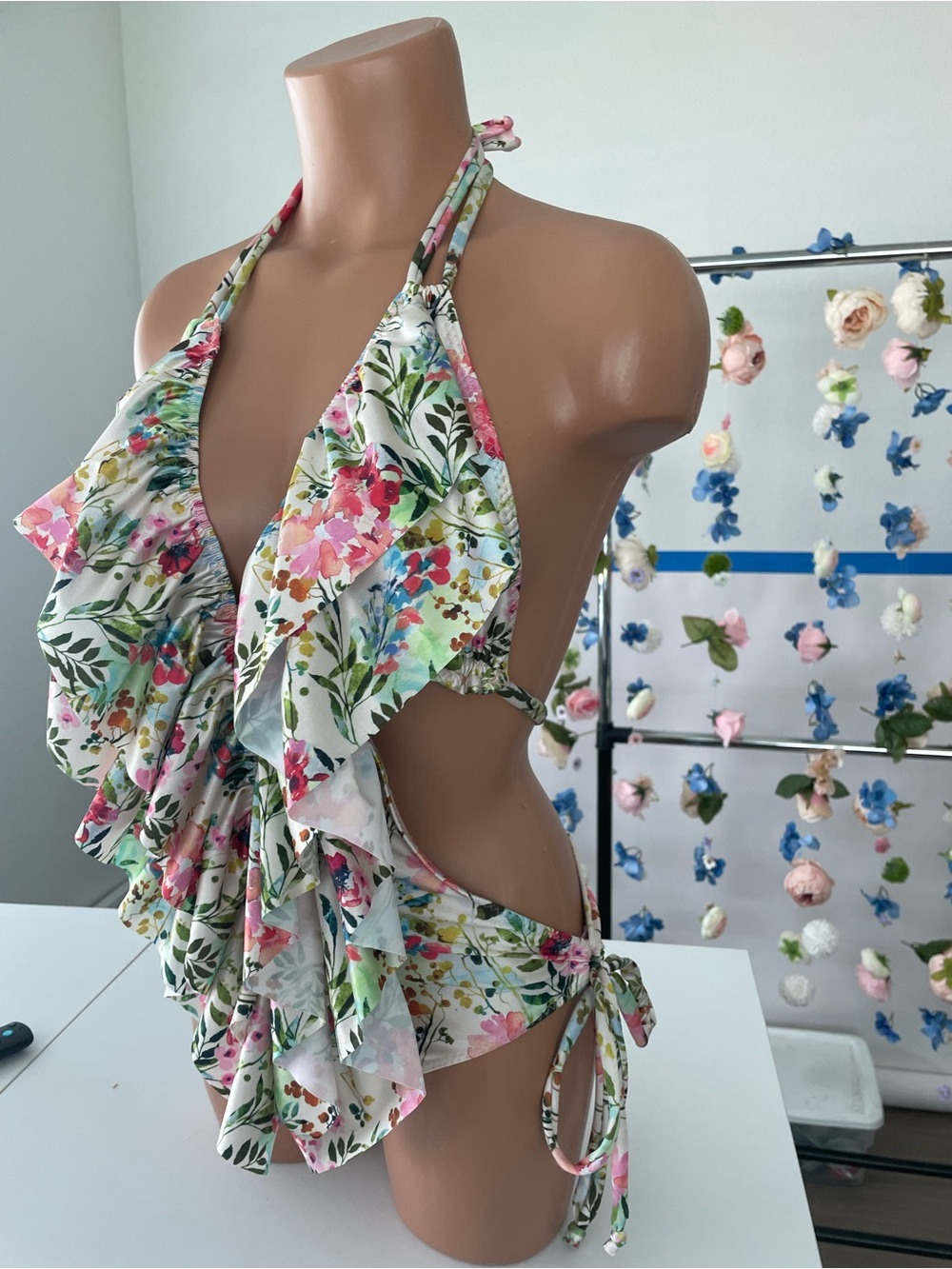 Ruffled Floral Halter One-Piece Swimsuit - Pink & Green - Picture 11 of 17